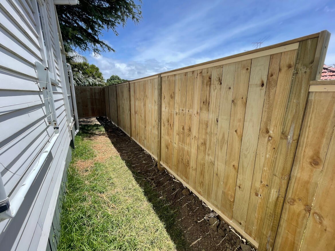 fence builders auckland